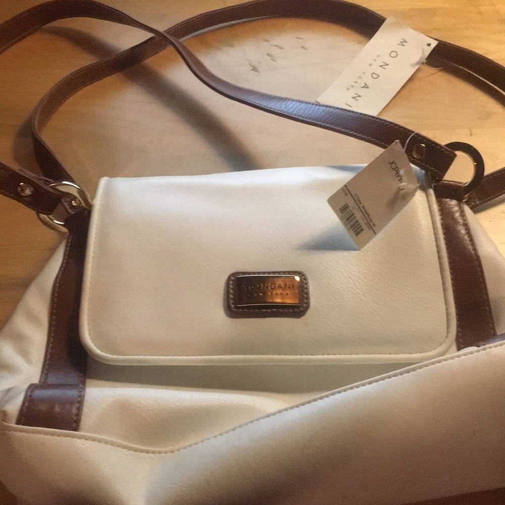 Mondani Purse New York